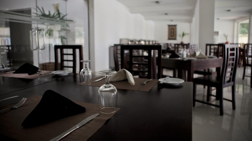 Lavendish Okrin Hotel Kataragama Exteriér fotografie