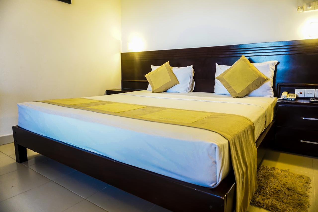 Lavendish Okrin Hotel Kataragama Exteriér fotografie